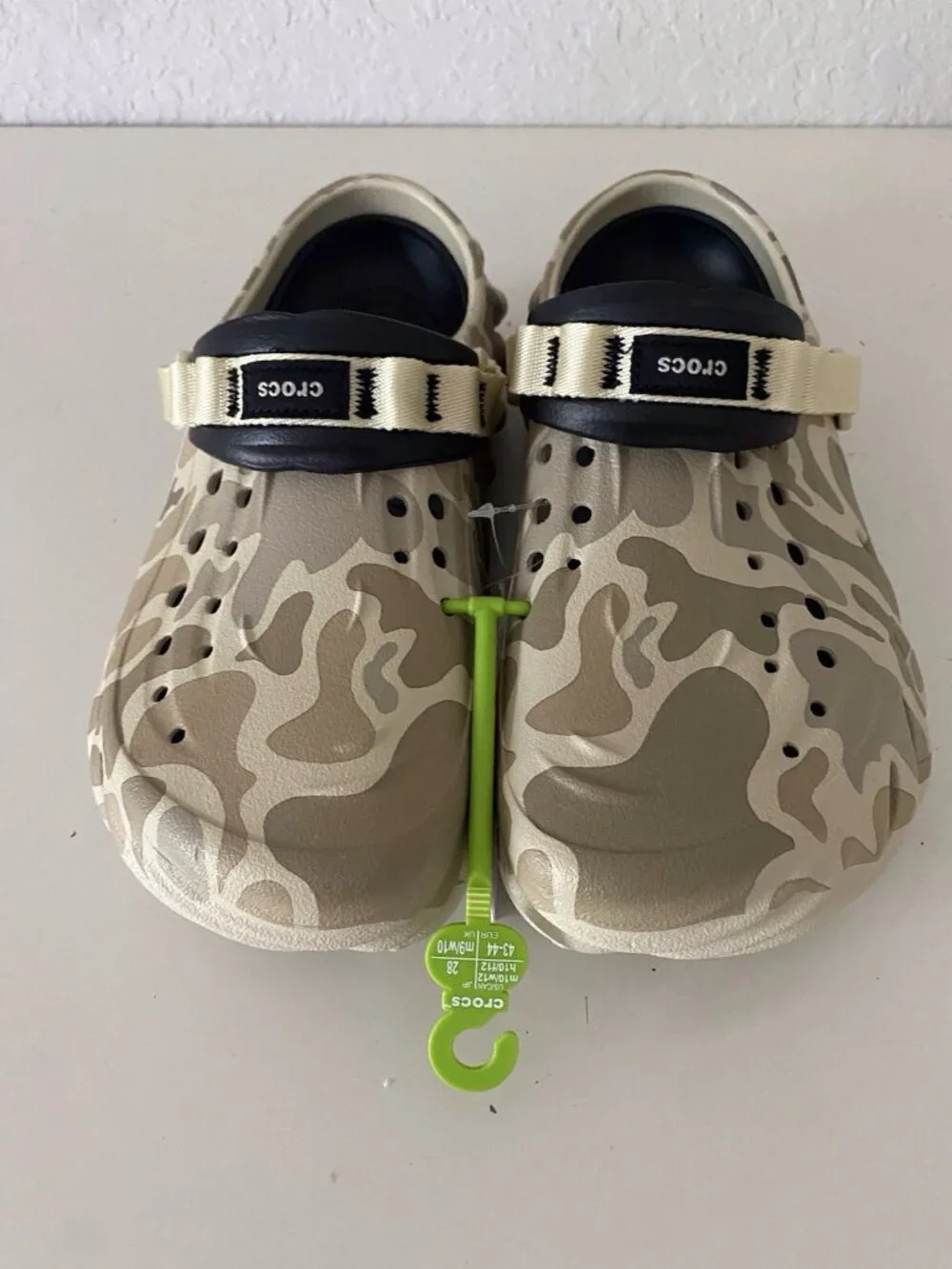 Crocs Echo Duck Camo Clog Slip On Shoes Sandals 211981-2YJ Men’s Sz 10 W 12 NEW